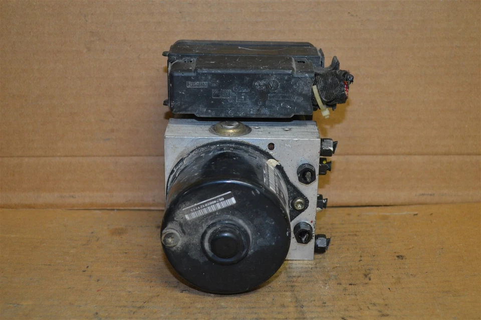 Volkswagen Golf 2002-10 ABS bomba control OEM 1J0614517G módulo 210-2D3 Foto 4 de 4