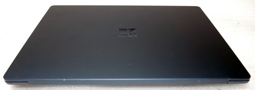 Microsoft Surface Laptop 2 13.5in Core i5-8250u 1.6GHz 8GB 256GB SSD Windows 10 - Picture 8 of 9