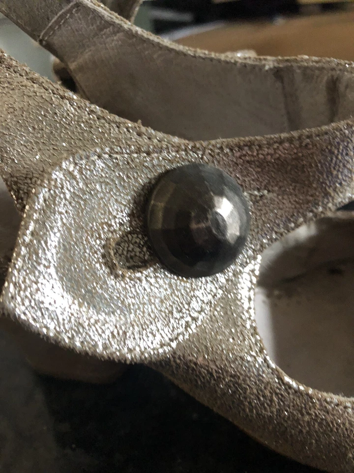 SIZE 6 EU 39 METALLIC SILVER LEATHER STRAPPY SHOES PEEP TOE WOOD VENEER 4" HEELS - Image 4 of 4