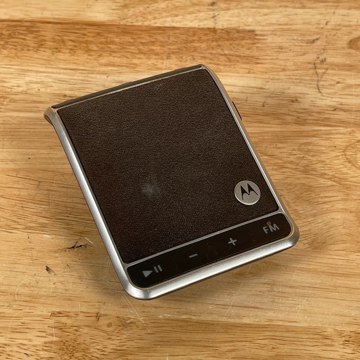 Motorola TZ700 Black Wireless Bluetooth Dual Microphone In-Car