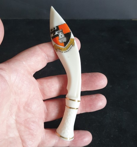 WW1 British Crested China Gurkha's 'Trusted Mate' With a City of Worcester Crest - Picture 10 of 10