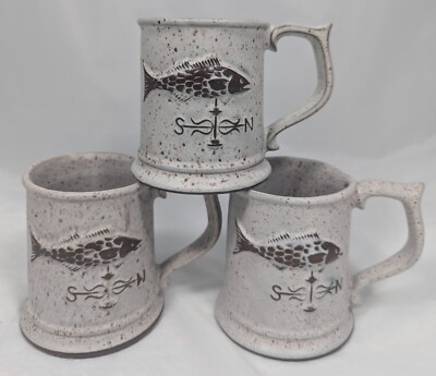 Goss Onion River Vermont Pottery Fish Weathervane Tankard Mug White Speckled x3