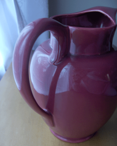 Franciscan El Patio Maroon Gloss large water pitcher~Pristine~No Reserve! - Picture 3 of 4
