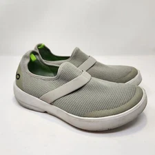 Oofos Oomg Women Slip On Recovery Comfort Shoes Size 40 US 9 Low Top Gray White