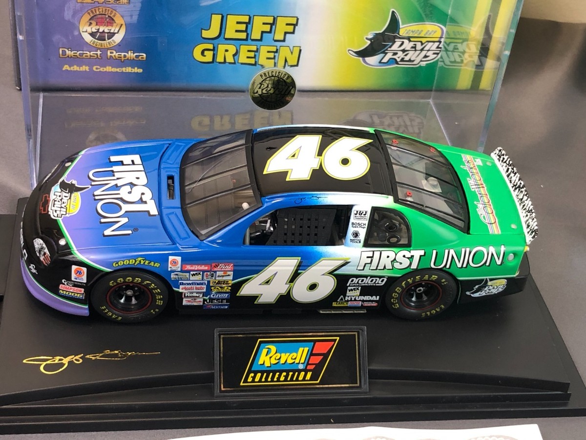 2 - Revell 1:24 Diecast FIRST UNION WALLY DALLENBACH #46 JEFF