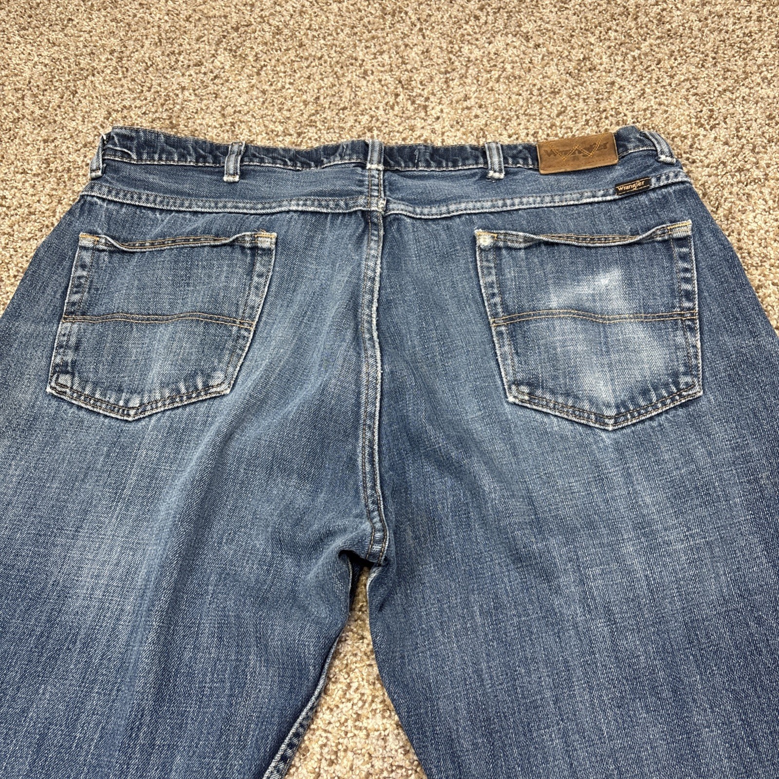 Wrangler Jeans Mens 38x29 Blue Cotton Loose Fit Denim Workwear Distressed - View 12