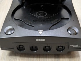 Sega Dreamcast BLACK Version Console w/ Carbon Black Controller, Battery Holder