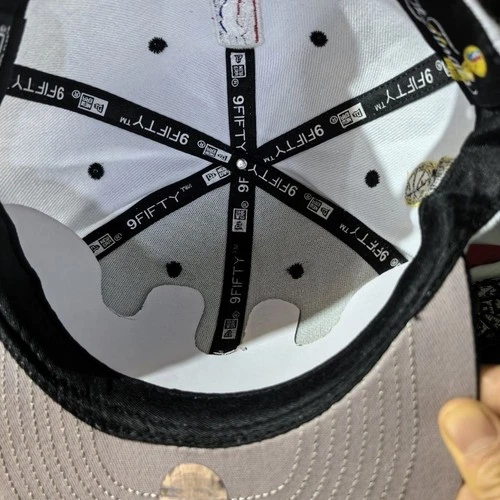 NEW LUXURY  New York Knicks 2026 NBA🏀 Locker Room FASHION HAT & WHITE COLOR image 5