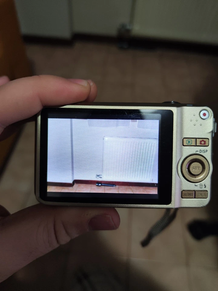 FOTOCAMERA DIGITALE COMPATTA CASIO EXILIM EX-Z90 CHAMPAGNE 12.1 MPX - Imagen 3 de 4