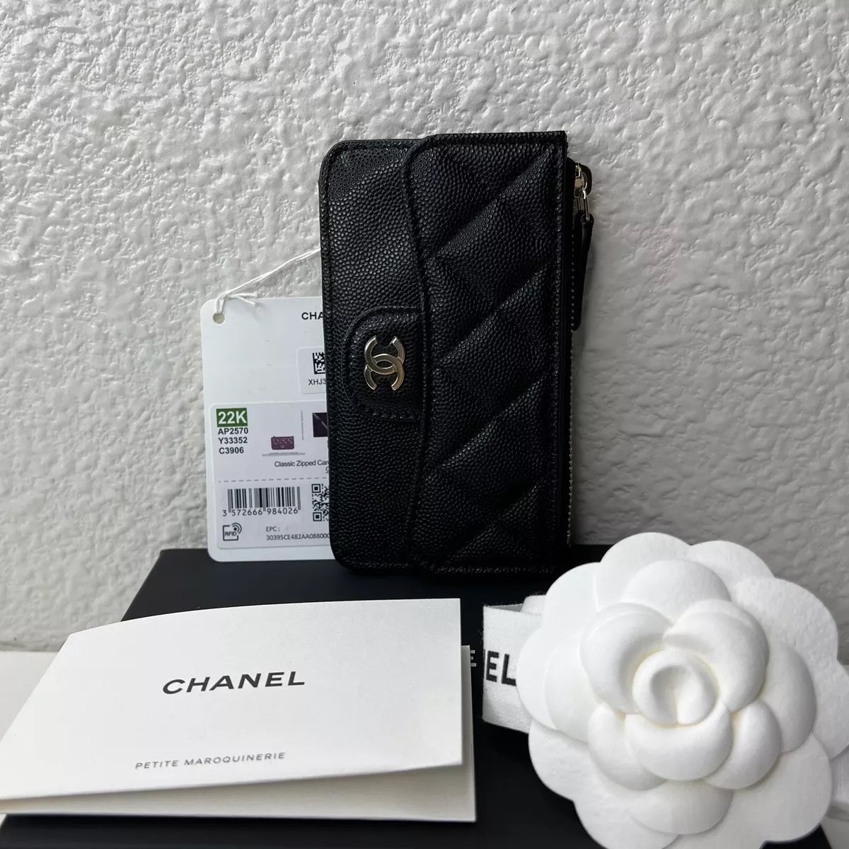 NWT 22K Chanel Classic Zipped Card Holder Wallet Caviar Black with Gold  Hardware