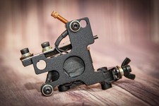Handmade tattoo machine medium liner 5-14rs, Running 140-145 Hz  4.5 V Unloaded