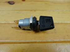 ARCTIC CAT IGNITION SWITCH WITH KEY ARCTIC CAT OEM 0117-045  ZR EXT THUNDERCAT