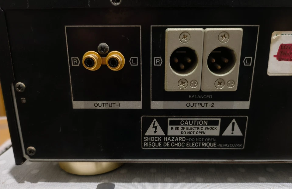 Lettore CD sansui CD-X711 - "audiophile" - Compact Disc (DAC),MN6471M Uscite XLR - Immagine 3 di 4