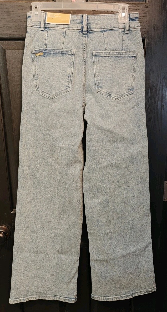 NWT Women's Michael Kors Carmen Wide Leg Jeans Size 4 thumbnail 8