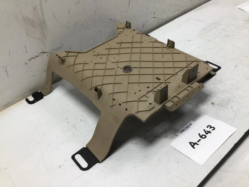 GMC YUKON XL 2007 2009 montaje de consola de piso central delantero soporte araña inferior bronceado Foto 3 de 4