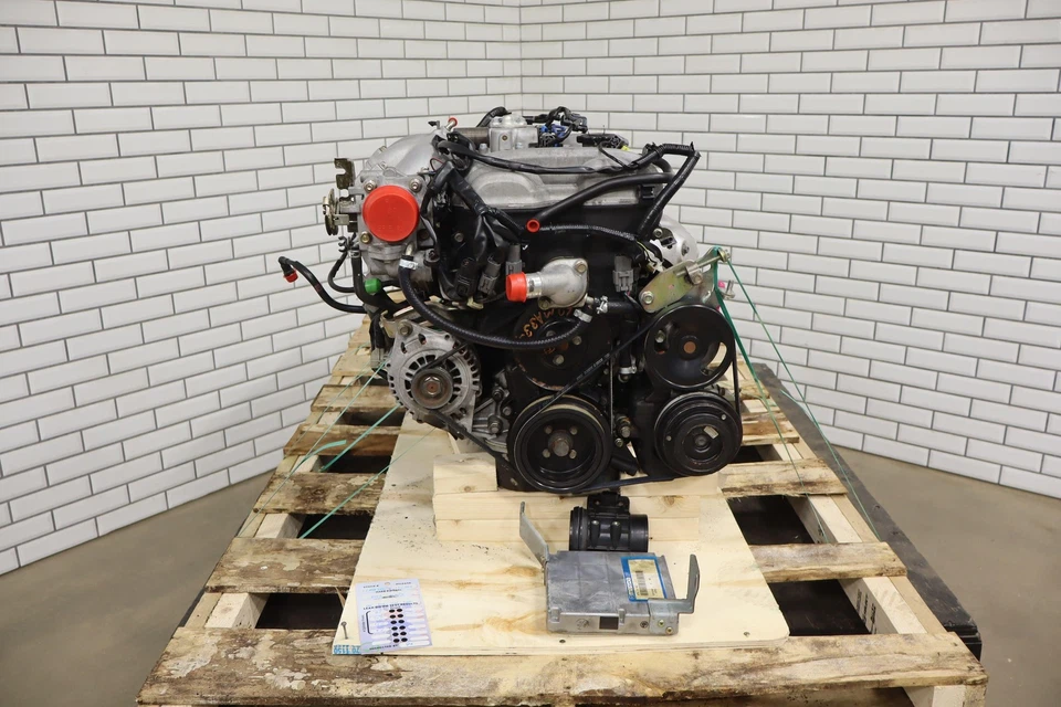 01-05 Mazda Miata NB 1.8L 4 Cylinder Engine W/5 Sp Manual Trans *Video Tested* Foto 3 de 4