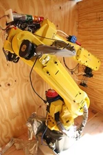 MINT Very Low Hours USED FANUC M-20iA 35M M-20 Series 35Kg Industrial Robot Arm