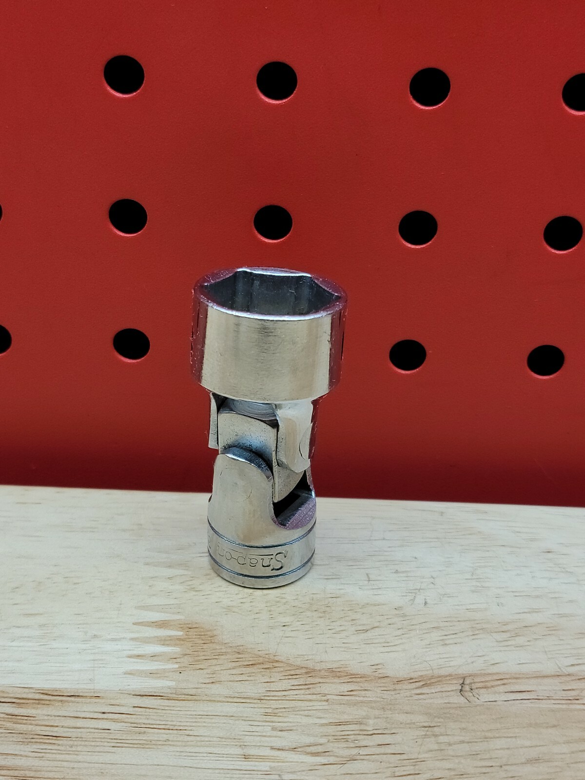 Snap-on Tools FS24 3/4" 6 Point 3/8" Drive Swivel Universal Flex Shallow Socket