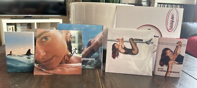 Dua Lipa signierte Radical Optimism CD & UK exklusive Single Training Season