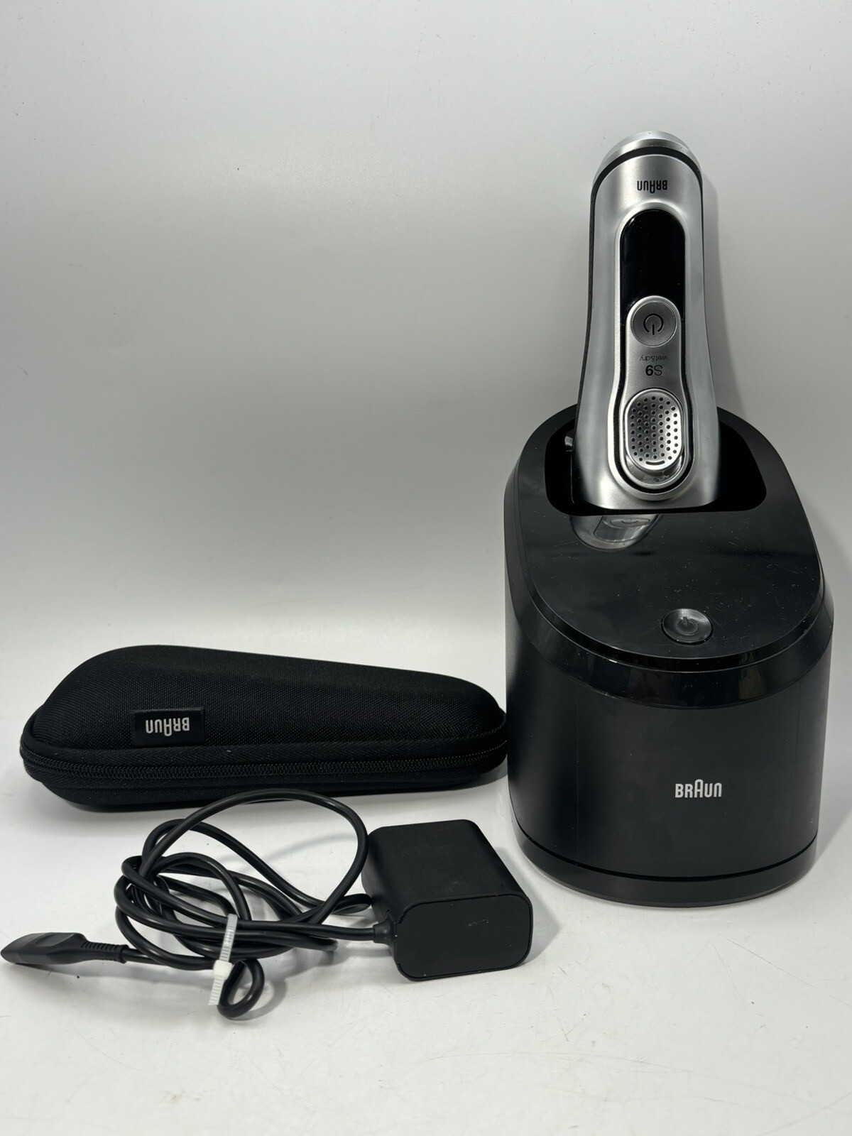 Braun Series 9 Cordless Rechargeable Men's Electric Razor Travel Case