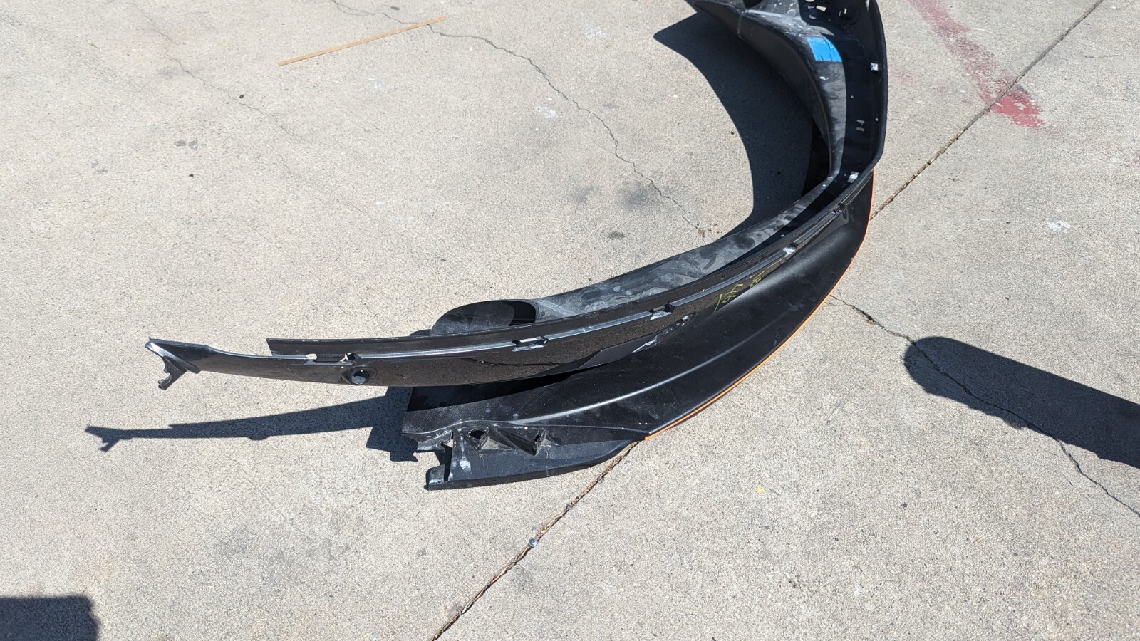 McLaren 570s Front Spoiler / Front Bumper - 13A0054CP 13A3784CP (W2) NON DENTED