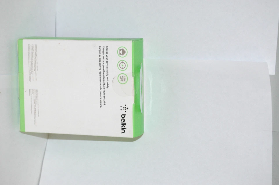 Belkin MIXIT Home and Travel Wall Charger with 4-Foot Micro USB ChargeSync Cable - Image 2 of 2