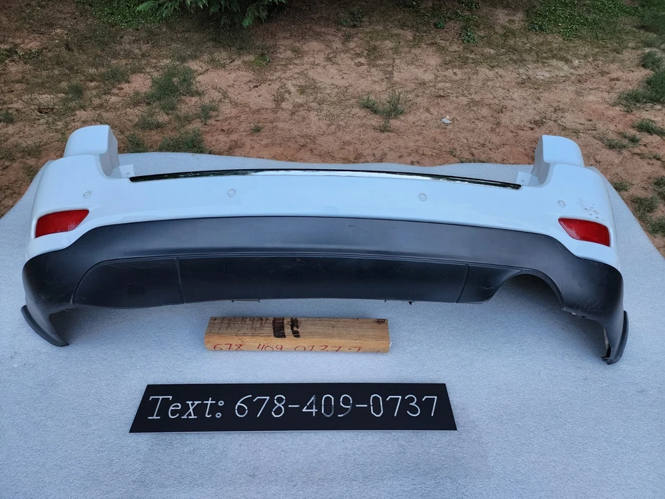 Cubierta de parachoques trasero Jeep Grand Cherokee 2011-2022 OEM. SIN ENVÍO. 1VQ65TRMAA-B Foto 4 de 4