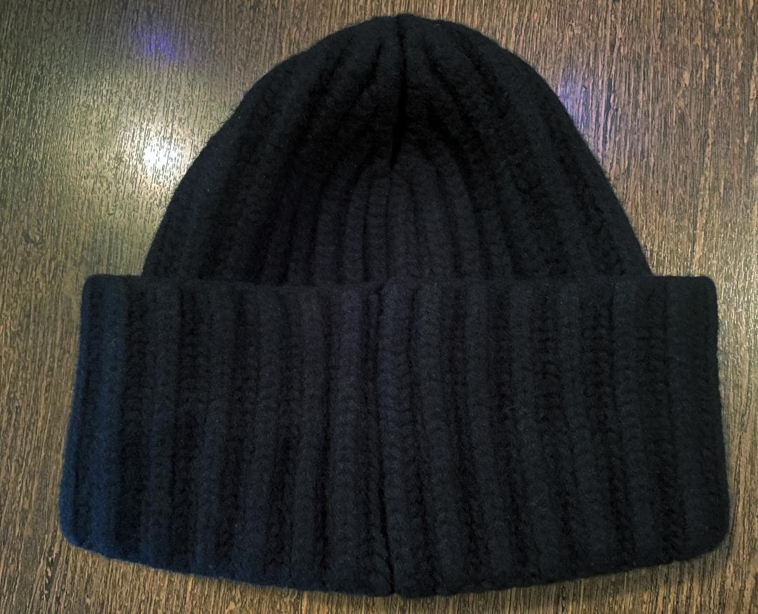 rare MONCLER hand-knitted logo knit cap beanie image 2