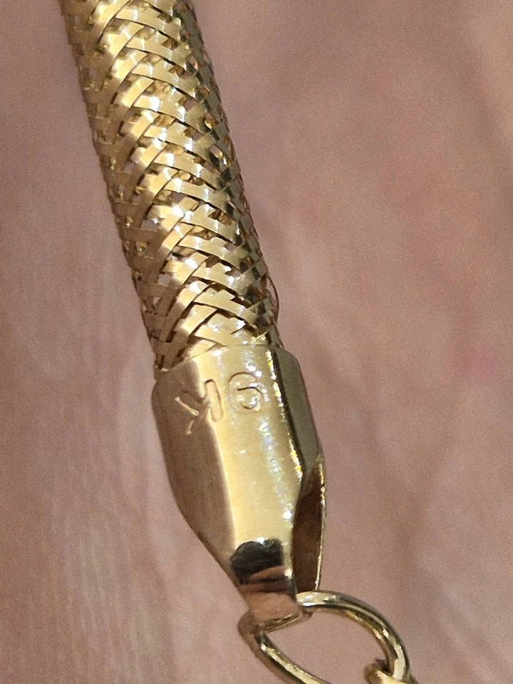 Adjustable 9ct Yellow Gold 375 Woven Mesh snake link style Bracelet 7-8" - Image 3 of 4