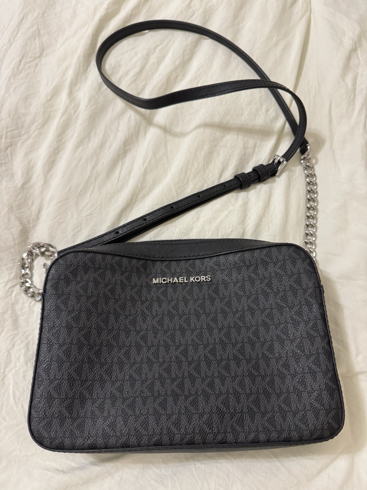 Michael Kors Crossbody with Wallet