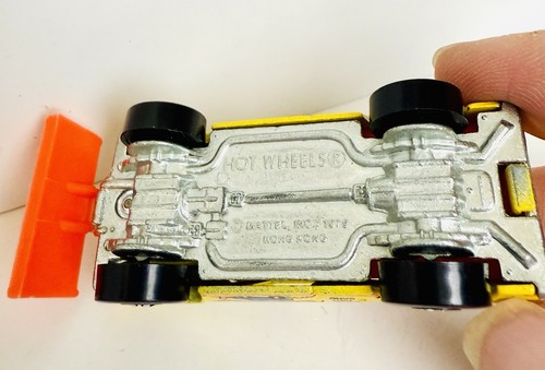 1981 Hot Wheels Super Scraper Speedy Removal Yellow Blackwall No.1129 Plow Truck - Picture 7 of 7