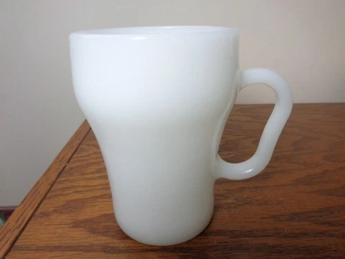 Vintage Anchor Hocking Fire King White Milk Glass 8 oz. Coffee Soda Mug