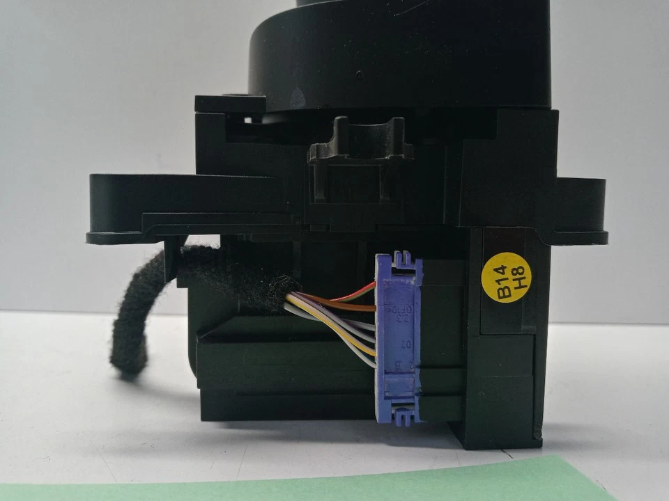 2018 BMW 530I OEM automatic electic shifter assembly id 794876501 fits 2018 - Image 4 of 4