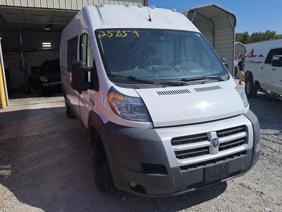 Medidor de velocímetro usado se adapta a: Ram Promaster 2500 2014 furgoneta clúster MPH mercado de EE. UU. 1 Foto 2 de 4