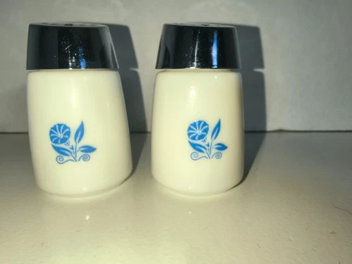 Vintage Milk Glass Salt and Pepper Shakers  Starline Morning Glory #902