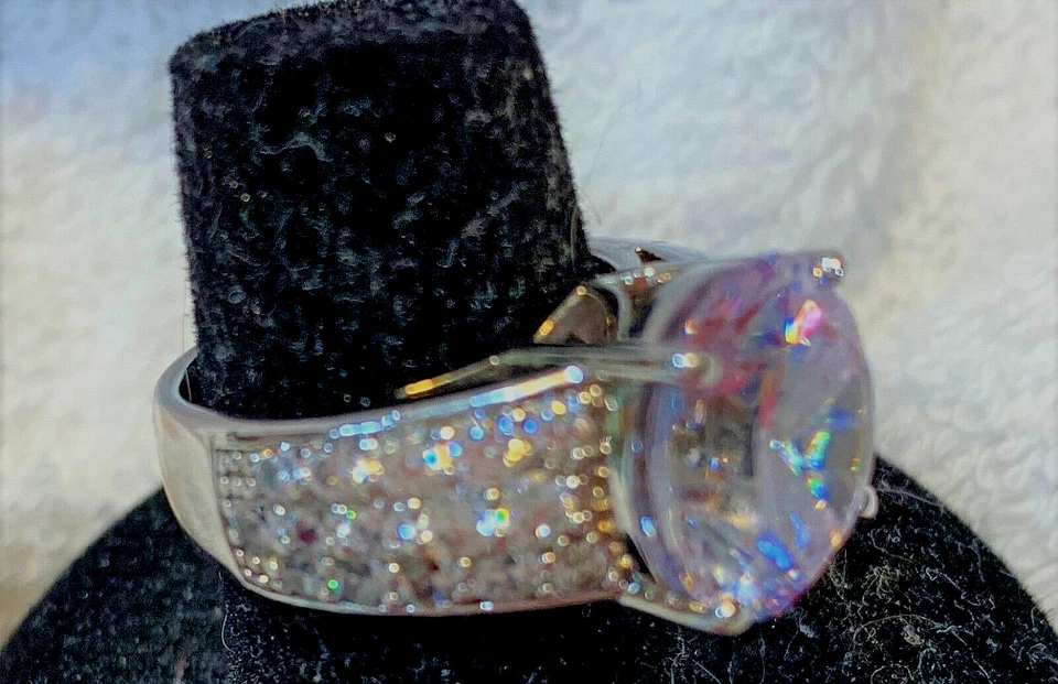 Simulante de diamantes JTV Charles Winston Foto 3 de 3