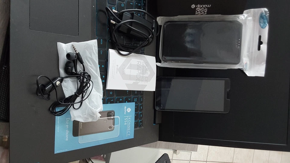 Téléphone portable danew - Photo 2/4