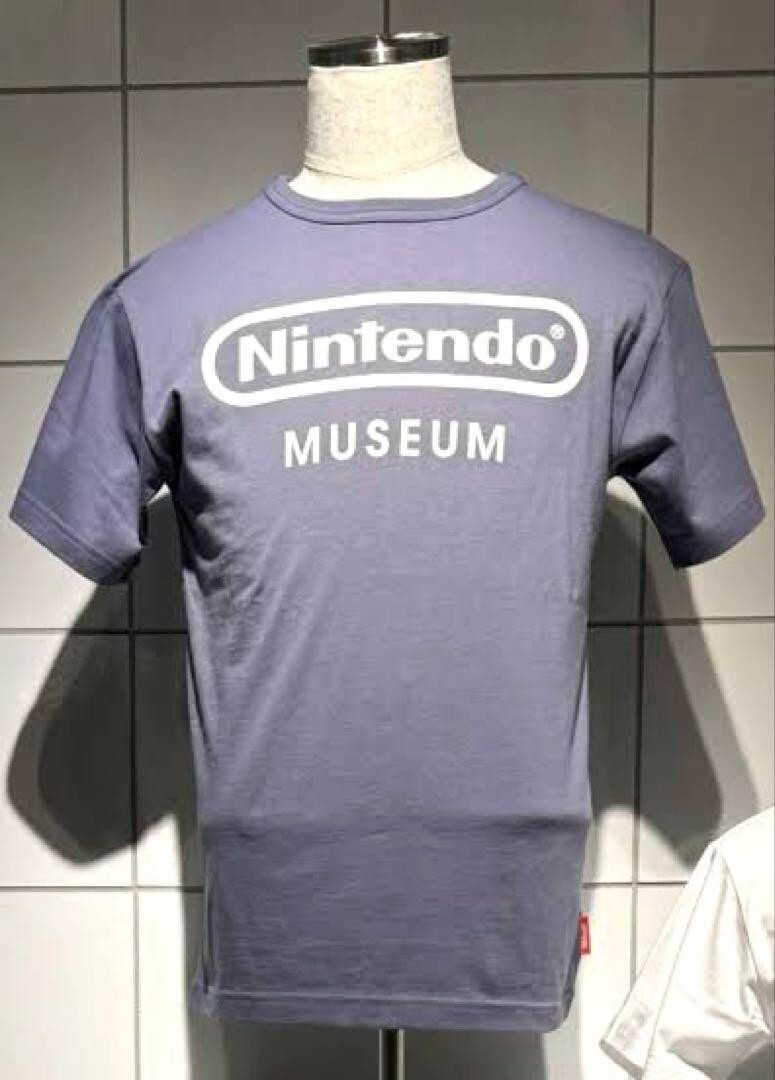 Nintendo Museum T-shirt L size Gray | eBay