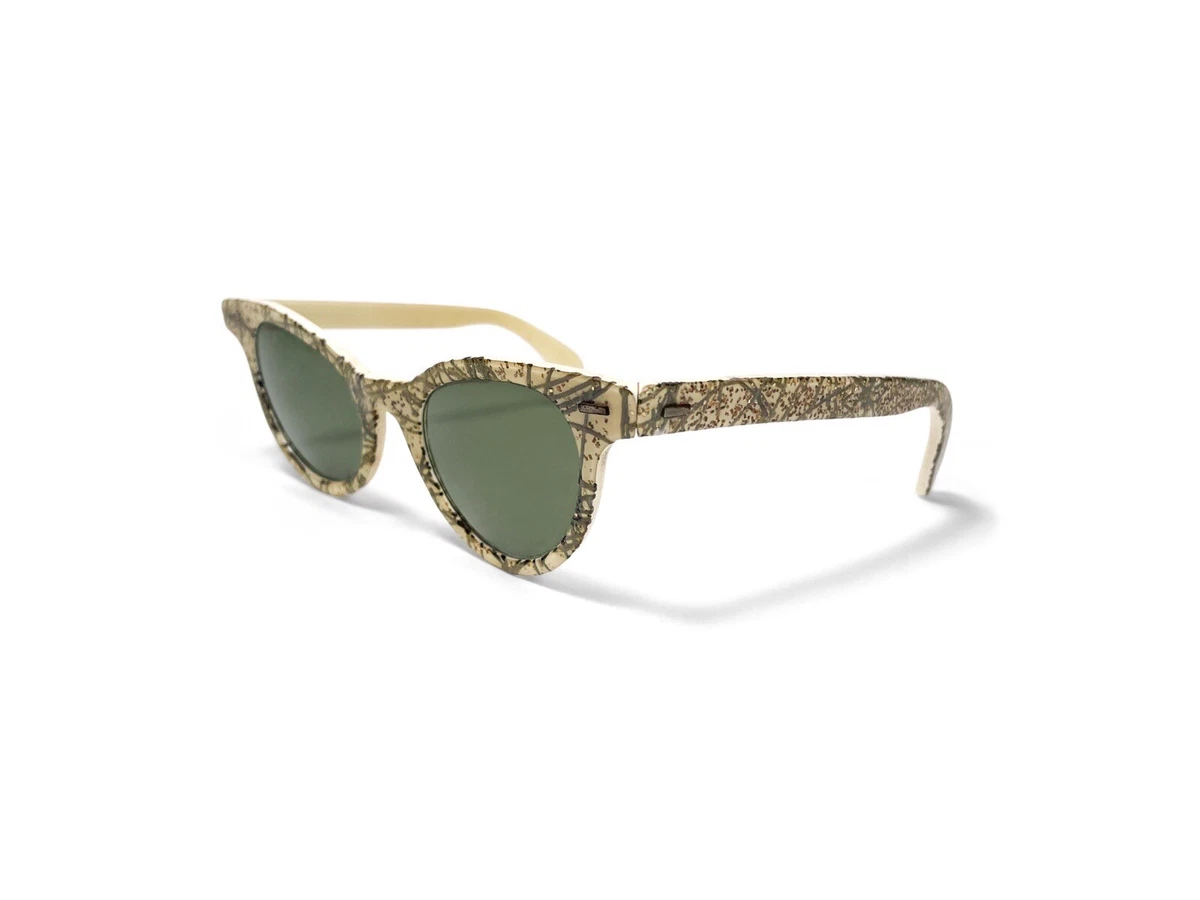 Vintage l 50s Fosta-Grantly Novelty Barbie Rockabilly Pinup Girl Cat Eye Sunnies Rockabilly Cat Eye White Vintage Sunglasses for sale | eBay main image 3