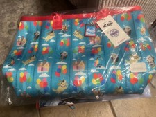 Harveys Disney Pixar Up Colorful Vertical Streamline Tote