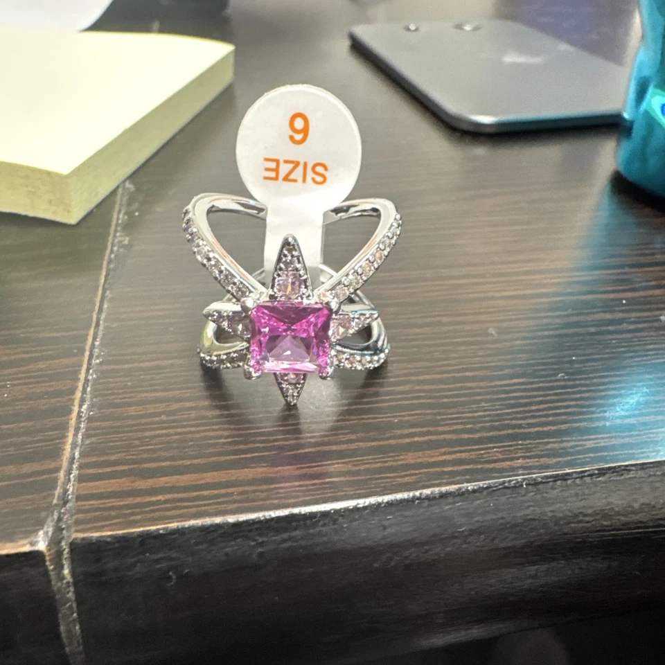 全新带盒 Bomb Party 尺寸 6 BP 戒指 RBP8631 Glamorous Stylista LC 粉色 Corundum Rhodium P — 第 2/4 张图片