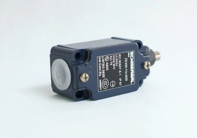 1PCS Schmersal ZS335-11Z-M20 ZS33511ZM20 Limit Switch -New