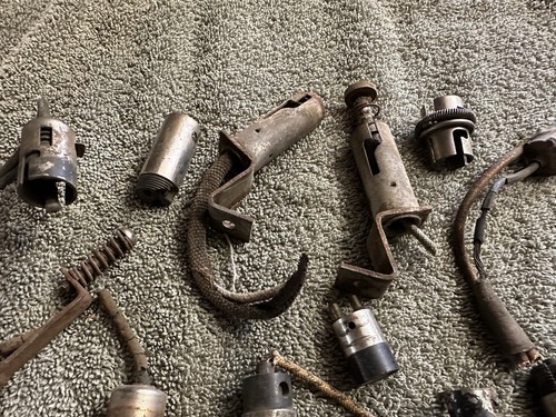EARLY 1900’s Vintage Automobile Electric Connectors Plugs Sockets Light Parts - Picture 15 of 24