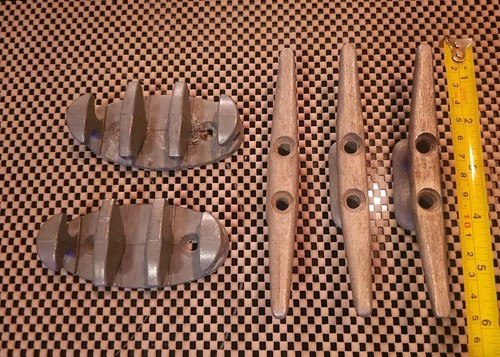 Lot Of 5 Aluminum Boat Cleats / Anchor Tie Offs Marine Hardware Lot Of 5 - Picture 3 of 5