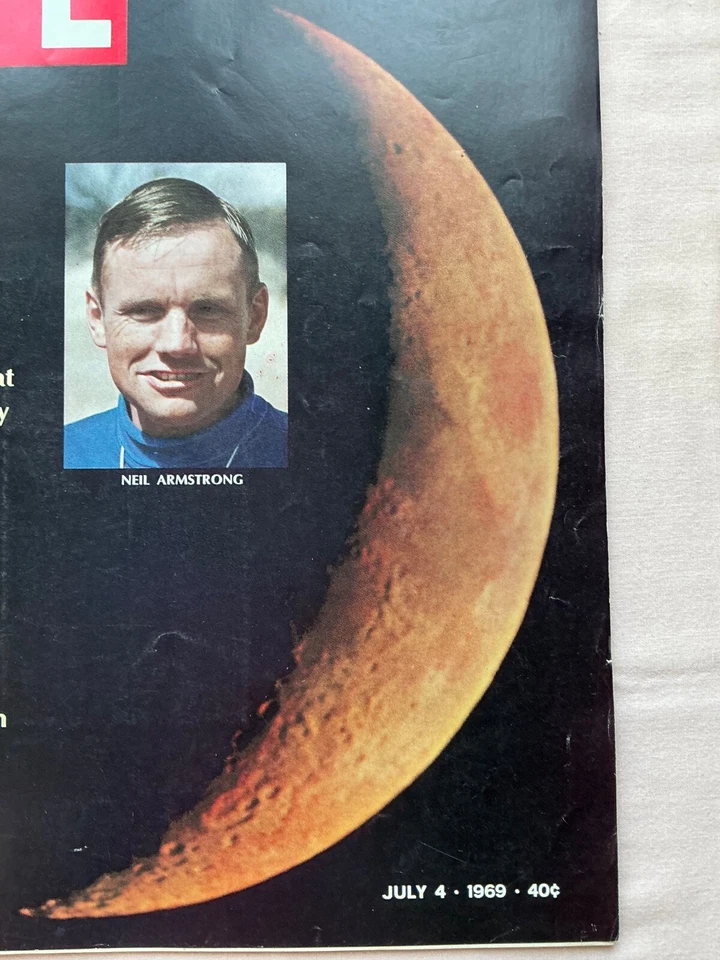 Life Magazine July 4 1969 Neil Armstrong Special Issue Off to the Moon 🌕 - Image 2 of 4