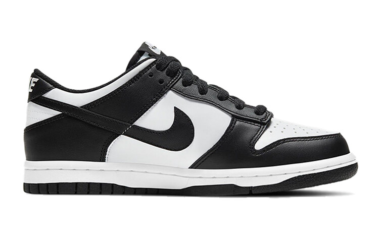 シューズ・サンダルその他 Nike Dunk Low Junior Shoes CW1590-100 Nike Dunk Low Big Kids' Shoes. Nike.com