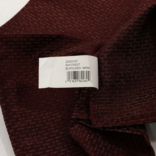 Set of 8 Baycrest Cloth Napkins 20" Burgundy Beige Geometric Square Polyester - Picture 5 of 6