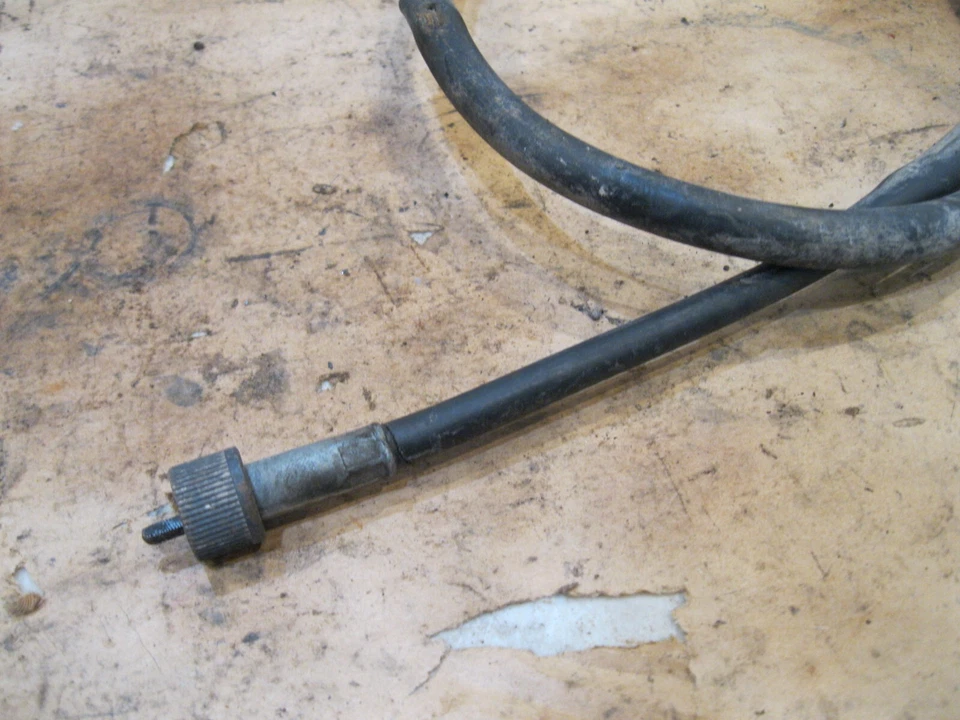 Cable velocímetro Yamaha DT250 1977 Foto 3 de 3