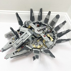 Lego Star Wars 75105 2015 Millennium Falcon