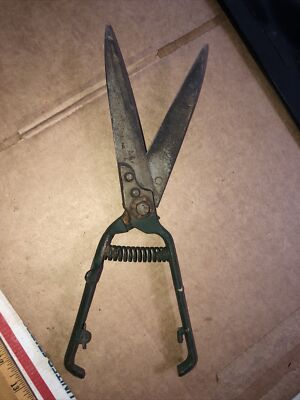 Vintage Eclipse hand clippers trimmers Ready To Work   See Photos !